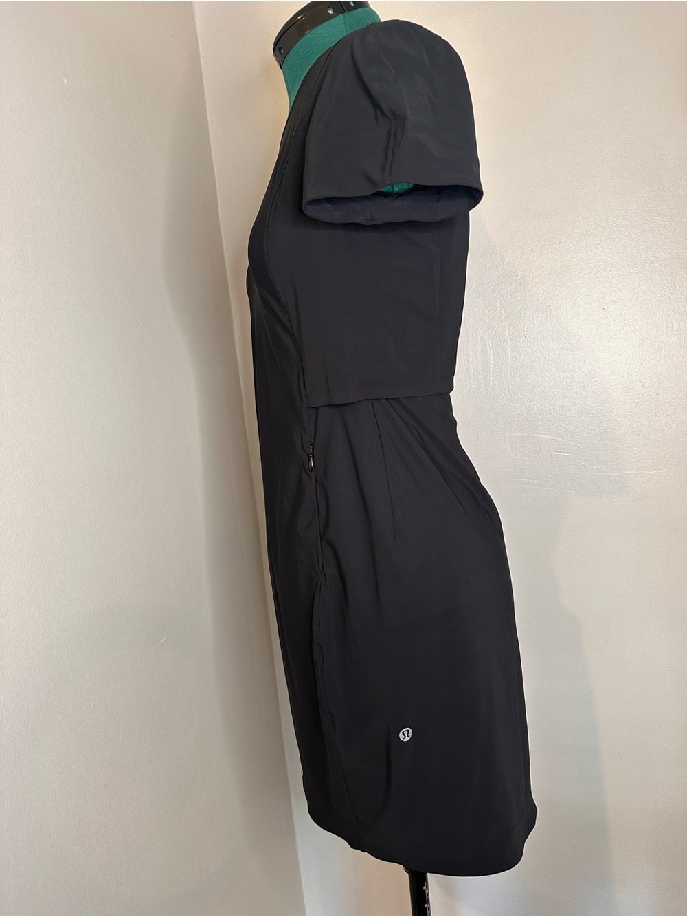 lululemon athletica Black Short Sleeve Active Dress - Picture 8 of 10